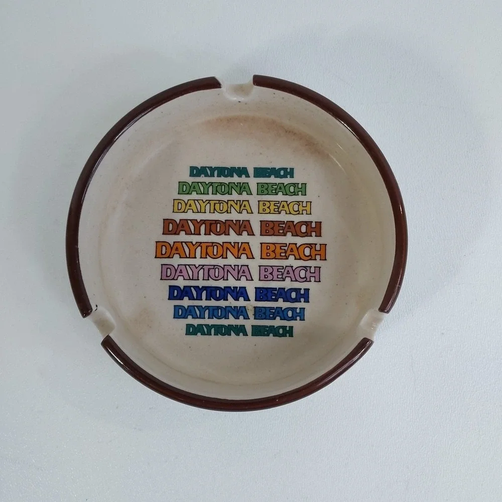 Vintage Daytona Beach Souvenir Ashtray‎
